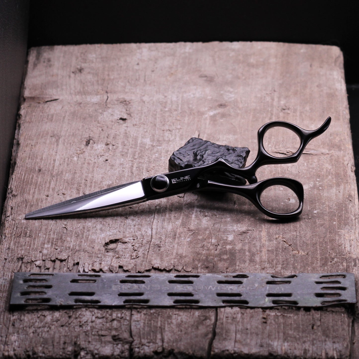 Line-Scissors LSB-01H - The Hybrid